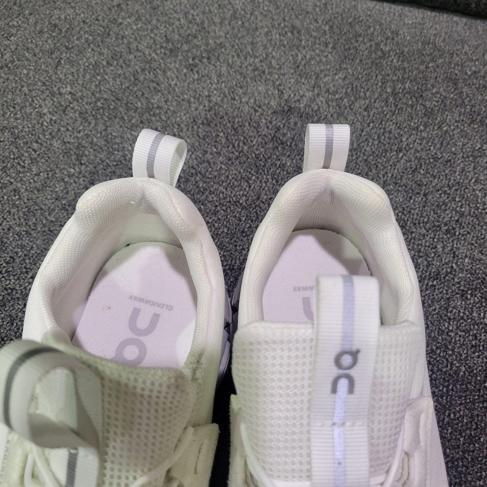 On Cloud Women's Cloudaway White/Gray Running Athletic Shoes Size 10 - Picture 10 of 10